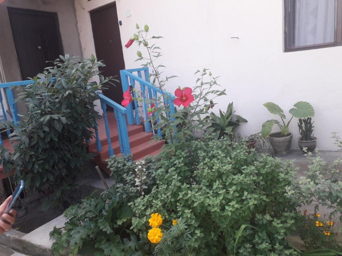 Guesthouse Zeinabi Tbilisi Luaran gambar