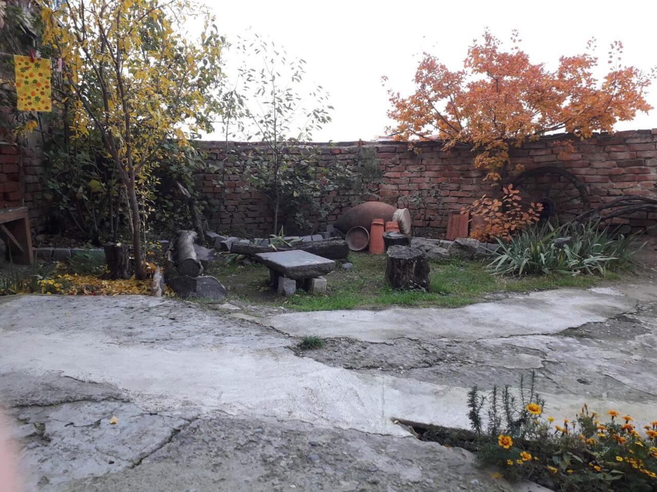 Guesthouse Zeinabi Tbilisi Luaran gambar